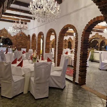 & Restaurant Bei Baki Ξενοδοχείο