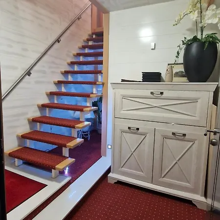 & Restaurant Bei Baki 3*