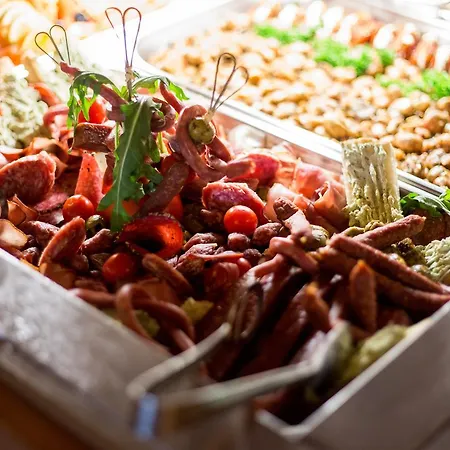 & Restaurant Bei Baki Hotel Sehnde