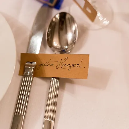 & Restaurant Bei Baki